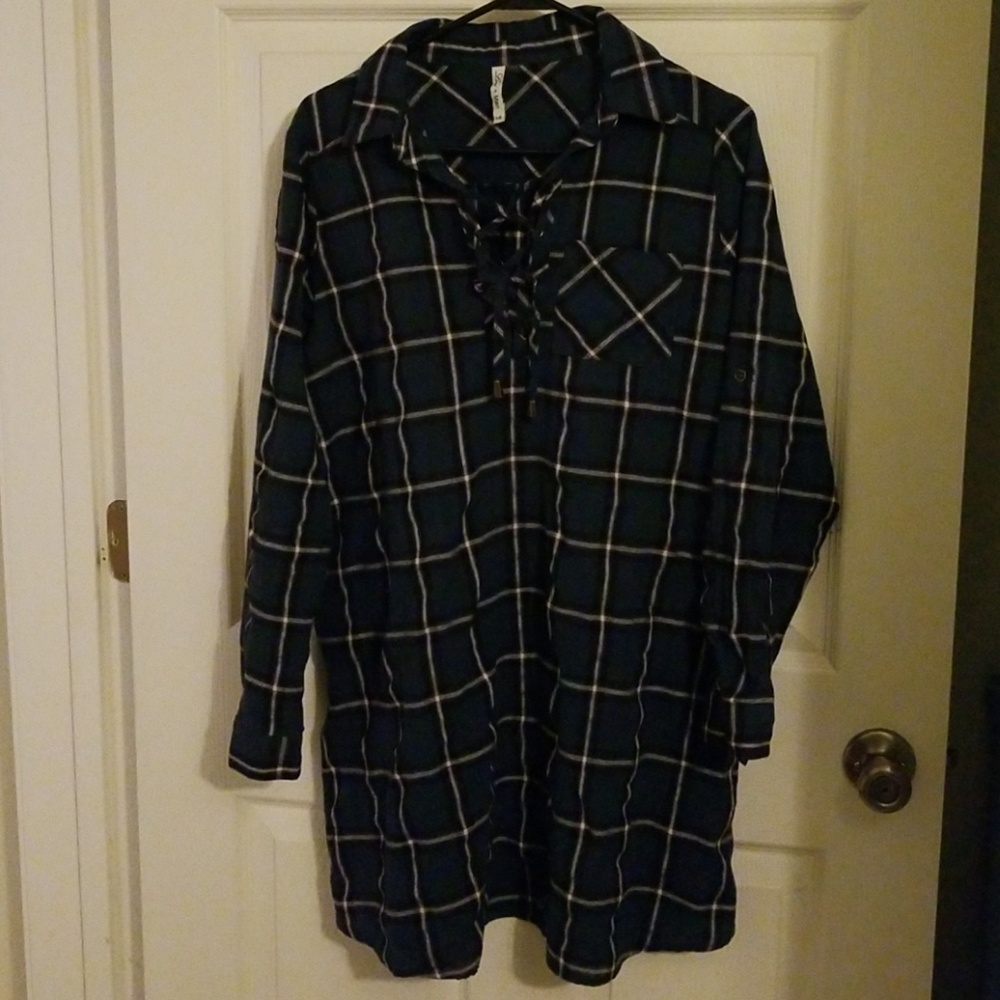 Large Lori + Mari shirt
